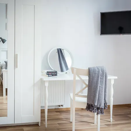 Fragola Budget & Apartment Krakow