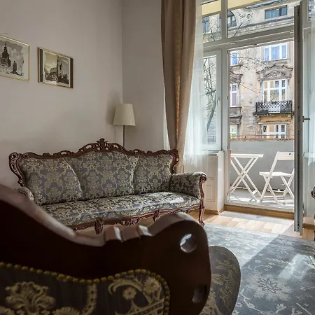 Apartment Fragola Budget & *