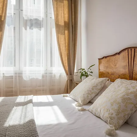 Appartement Fragola Budget & *